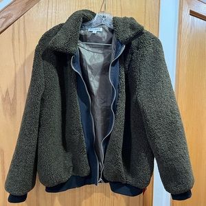 Wild Honey Women’s hunter green fleece bomber-style jacket